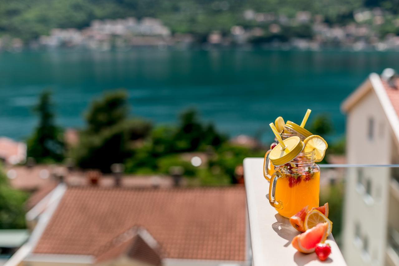 Apartments Magic Sea View Котор Экстерьер фото
